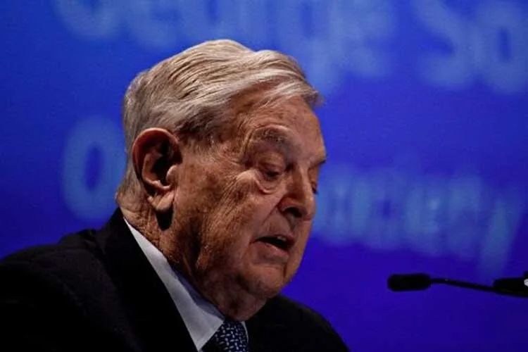 Quân đội Myanmar&nbsp;chiếm tài khoản ngân hàng của George Soros, ra lệnh bắt giữ nhân sự