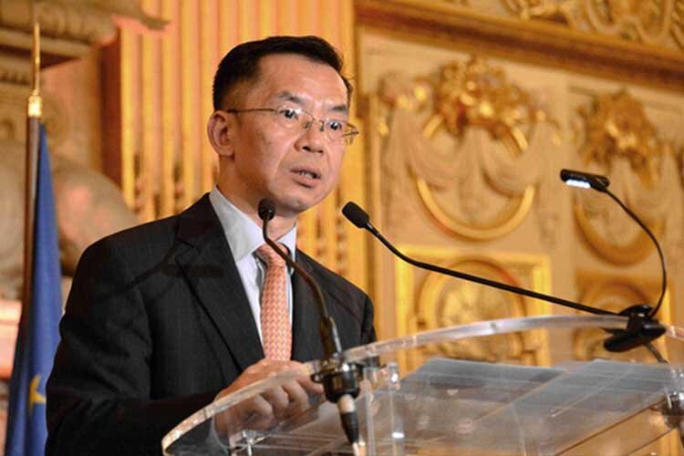 Sau ngoại giao “hàm hồ” ở Mỹ, Trung Cộng lớn giọng luôn tại Pháp