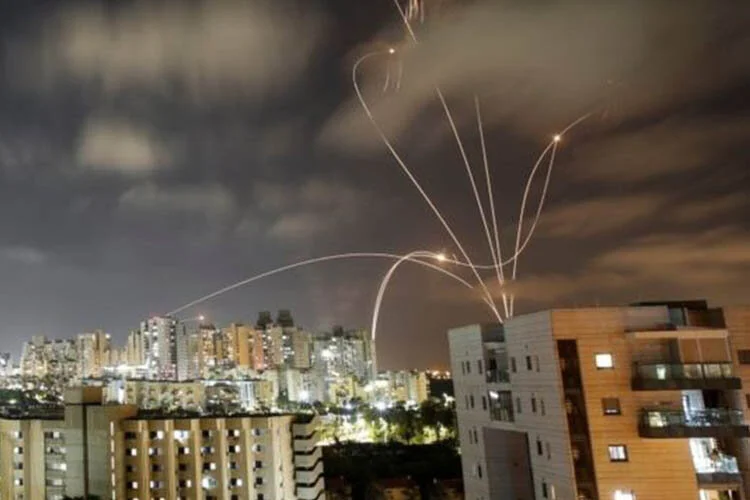 Israel 'vững tin vào hệ thống chống hỏa tiễn Vòm Sắt'