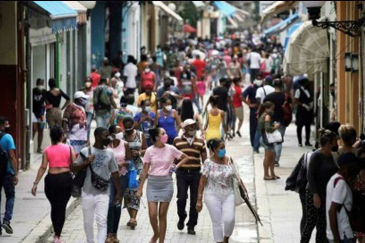 Cuba: Chính phủ nới lỏng nhập khẩu thuốc và thực phẩm để xoa dịu dân