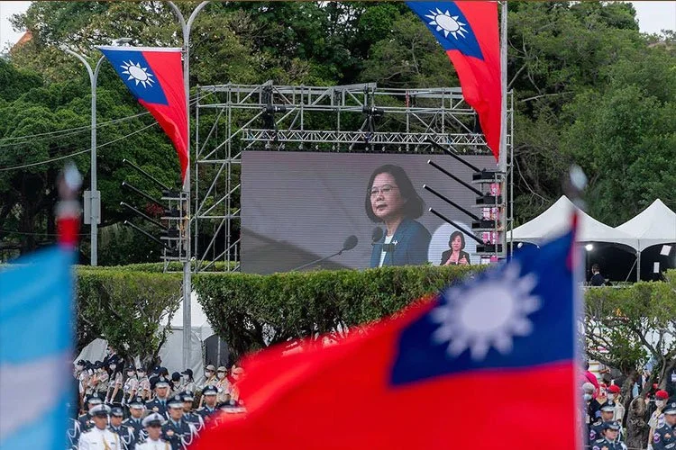 Christopher R Hughes:&nbsp;Căn cứ pháp lý bảo vệ Đài Loan
