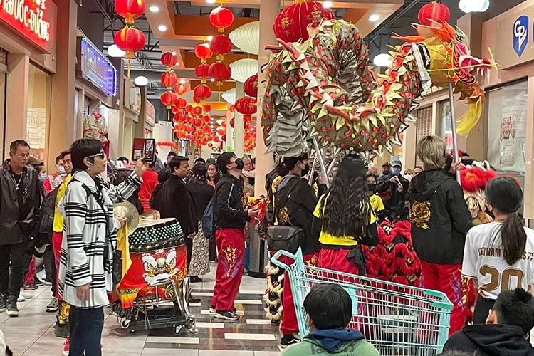 Hình ảnh về Asia Times Square - Cali Saigon Mal và Tổ chức Cộng Đồng