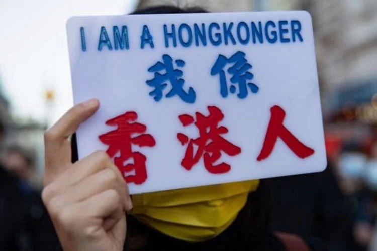 Số dân bỏ Hong Kong đi tăng đều: 113 nghìn trong 12 tháng qua