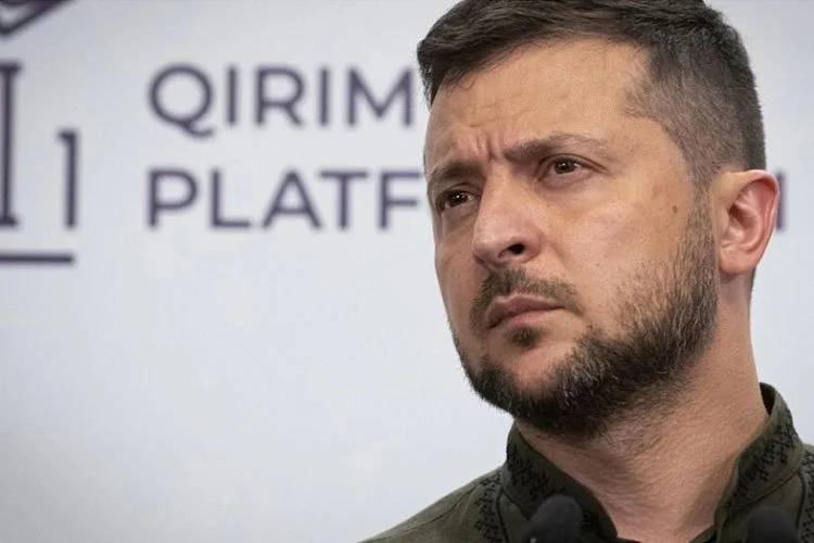 Ngày Độc Lập, TT Zelensky khẳng định Ukraina «&nbsp;chiến đấu đến cùng&nbsp;» chống Nga 
