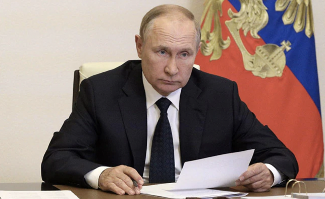 Putin là một người đàn ông nhỏ mọn.&nbsp;Ông ta sẽ thua cuộc chiến ở Ukraine
