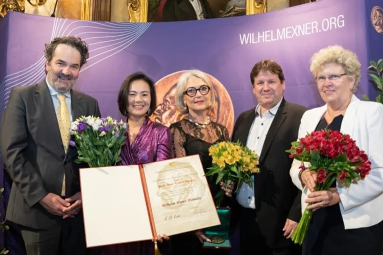 GS. Nguyễn Thục Quyên được trao huân chương Wilhelm Exner 2023