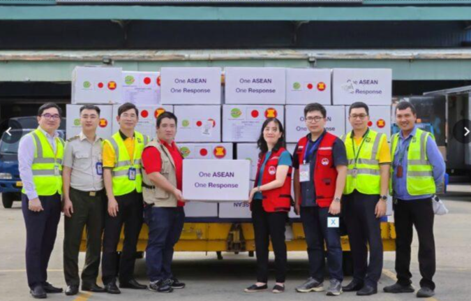 Mỹ Viện Trợ Khẩn Cấp Bão Lụt và Những Câu Hỏi Nhức Nhối Từ Việt Nam