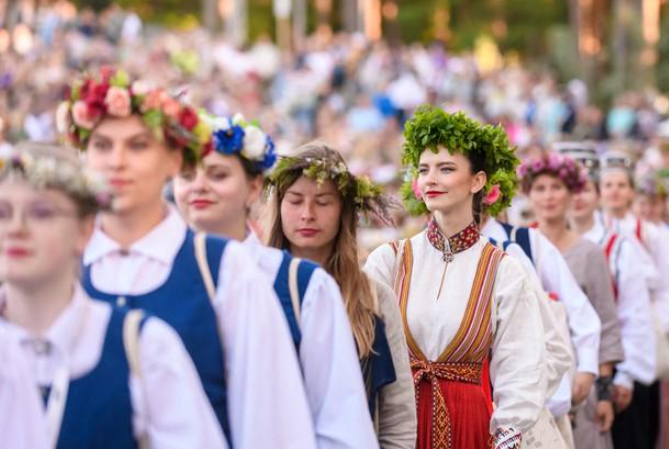 Thiếu nam giới nghiêm trọng, Latvia cho phụ nữ ‘thuê chồng theo giờ’