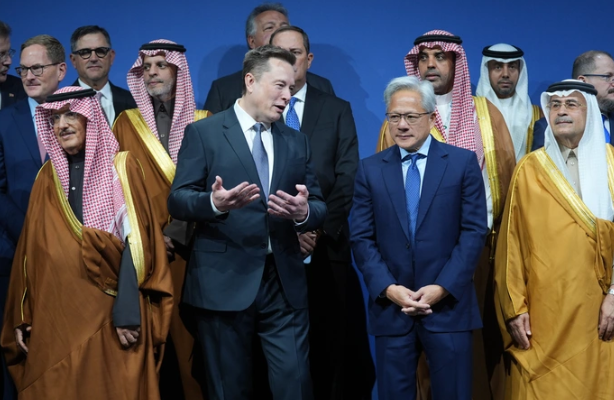 Tài sản tỉ phú thế giới phá kỷ lục