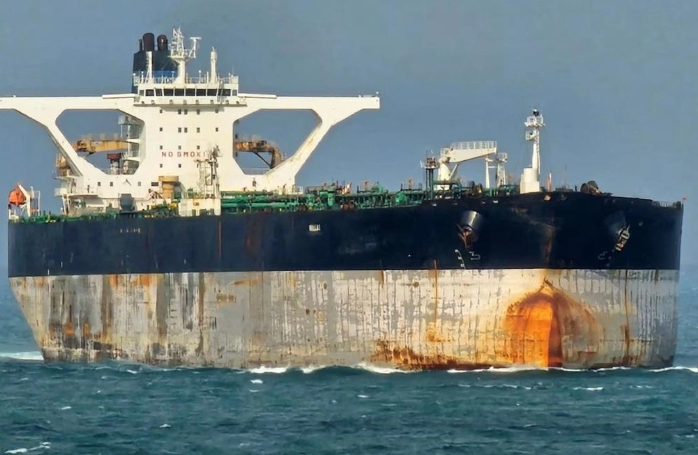 Cuộc truy đuổi ngẹt thở giữa Lực lượng Tuần duyên Mỹ và tàu dầu mang cờ Nga