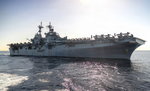 Mỹ điều thêm hàng ngàn lính và nhiều tàu chiến tới Trung Đông