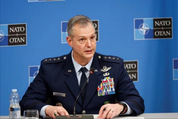 NATO rút toàn bộ cố vấn khỏi Iraq, né nguy cơ xung đột lan rộng từ Iran