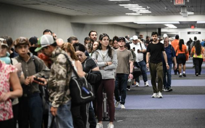 Hạ viện chặn nỗ lực của Thượng viện về ngân sách