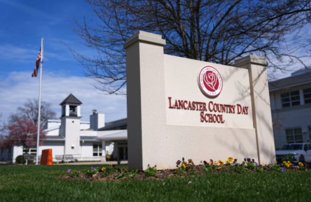 Dùng AI ghép ảnh khiêu dâm bạn học nữ, hai thiếu niên Mỹ chịu án quản chế