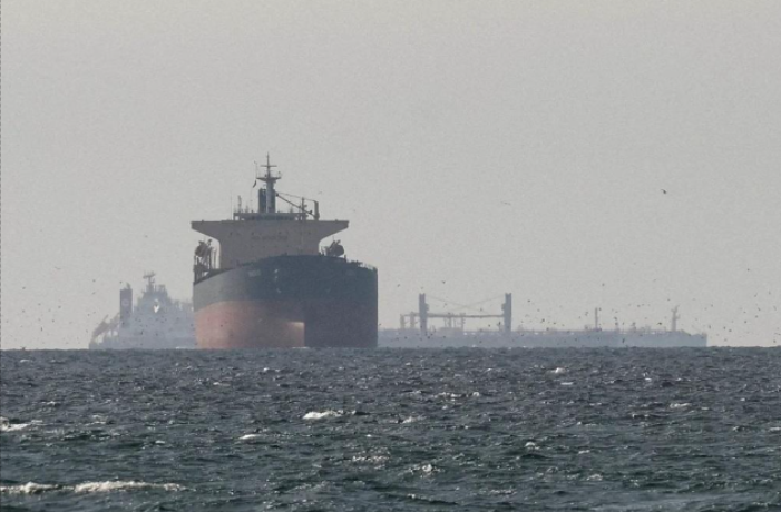 Iran có thể chống chịu trong bao lâu với nước cờ phong tỏa Hormuz từ Mỹ?