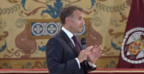 Macron vừa phát biểu rằng châu Âu đã quá ngây thơ và sa vào bẫy của Trung Quốc.