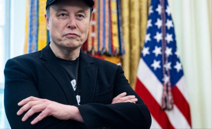 Musk quyên góp hơn 150 triệu đô la cho nhóm GOP Thượng viện, hỗ trợ Paxton