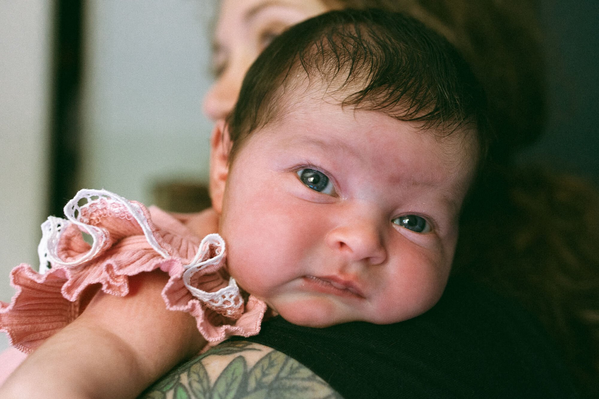 newborn photographer in eugene