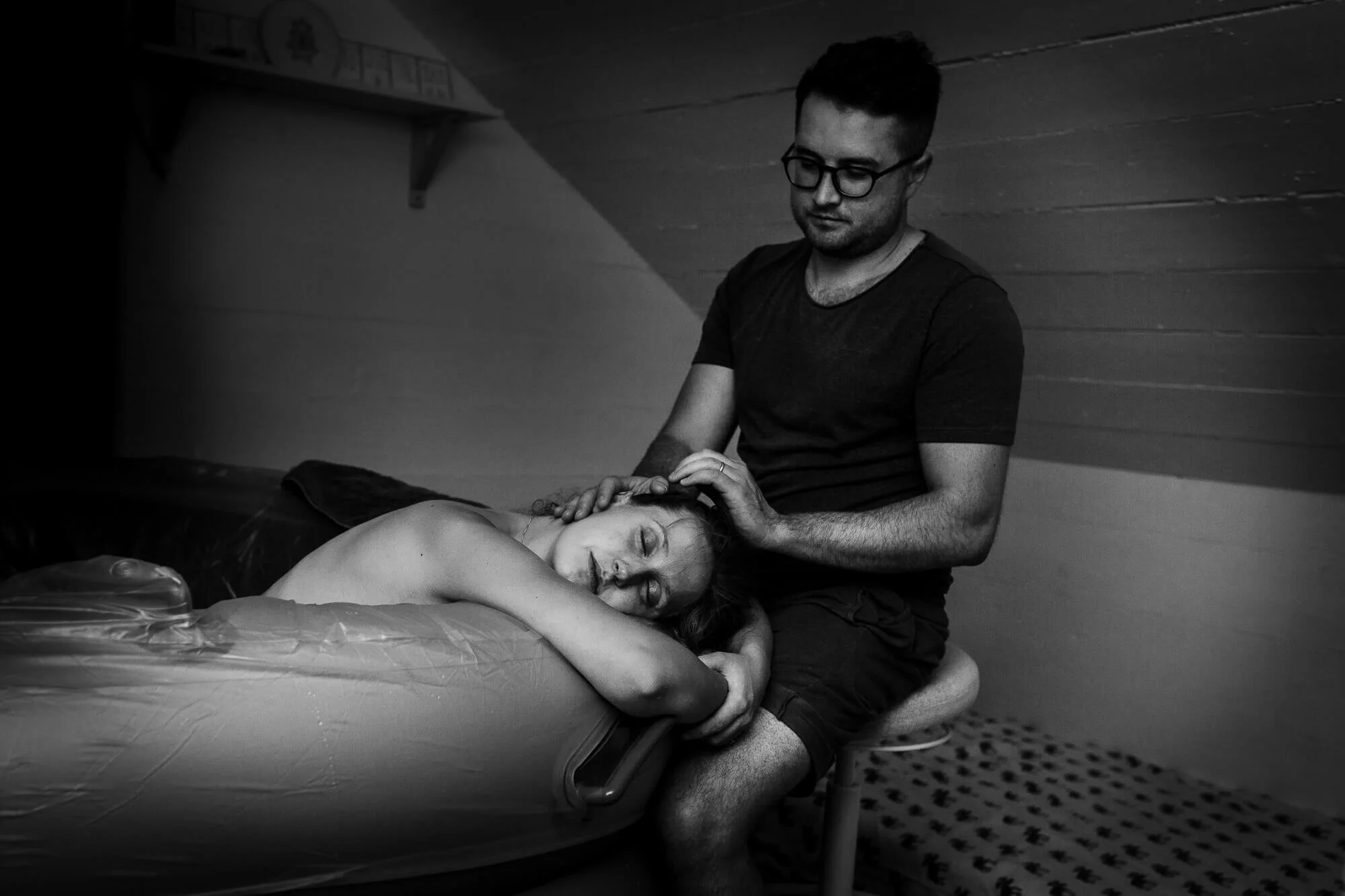 birth photographer eugene oregon.jpg