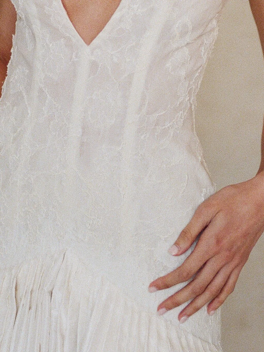CHARLOTTE_DETAIL1.jpg