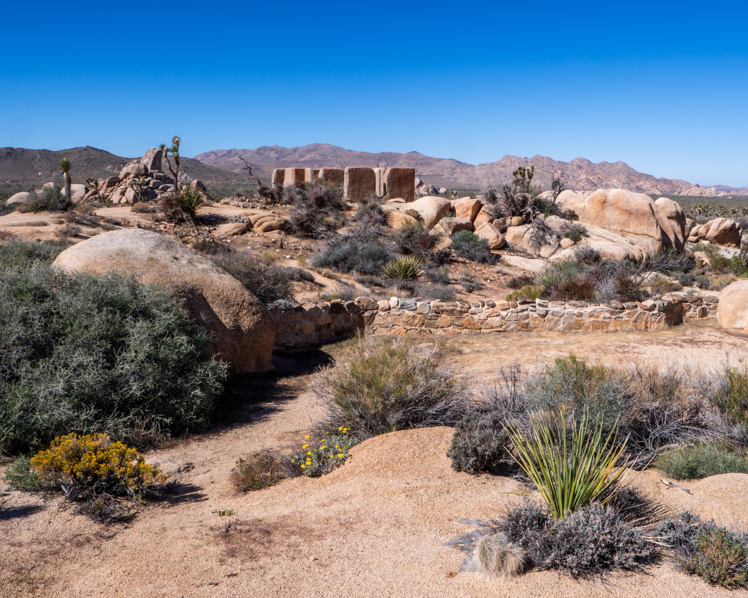 Desert Queen Mine ruins in Joshua Tree National Park California