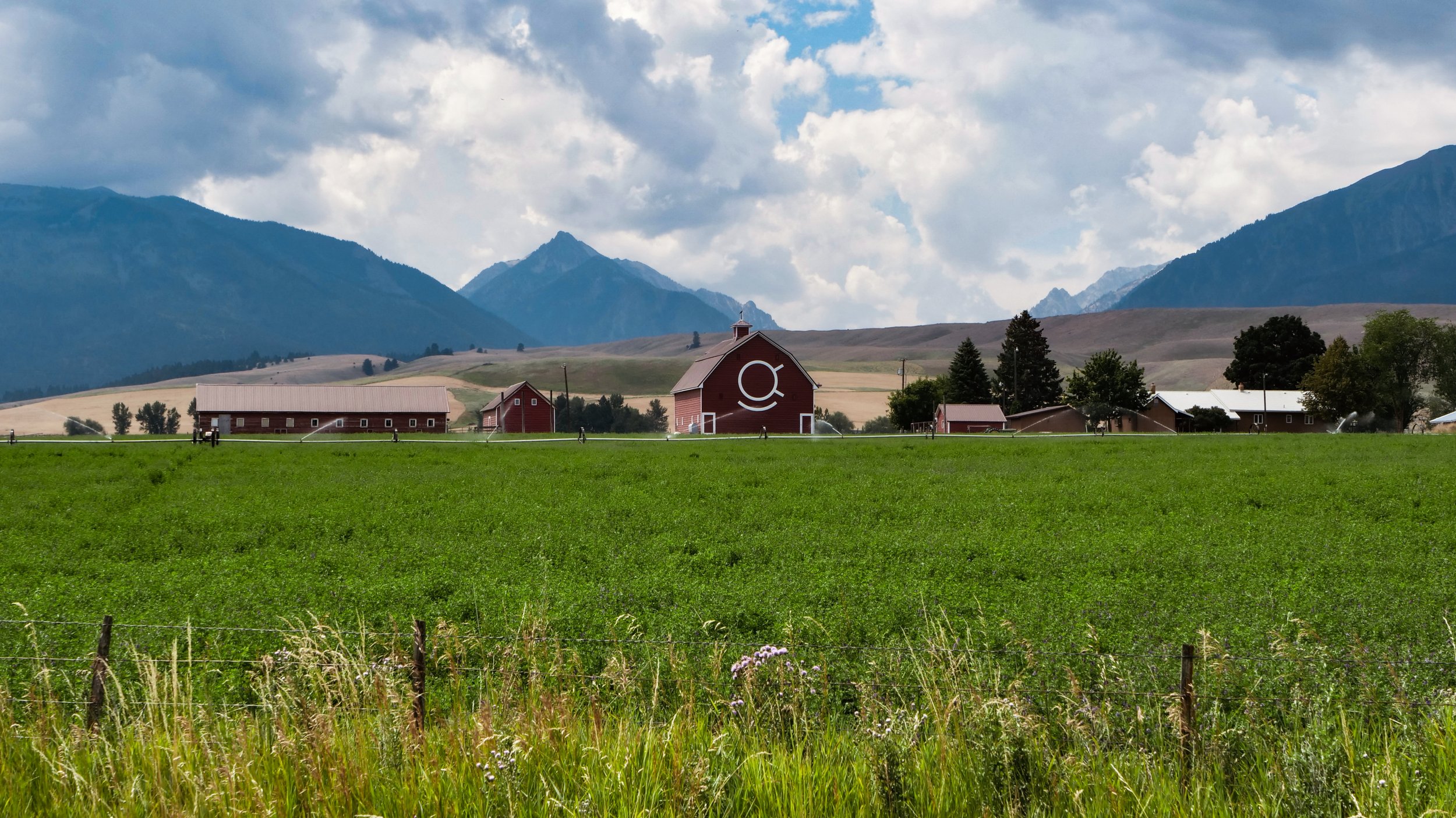 Ranch and Wallowa Mountains 16X9