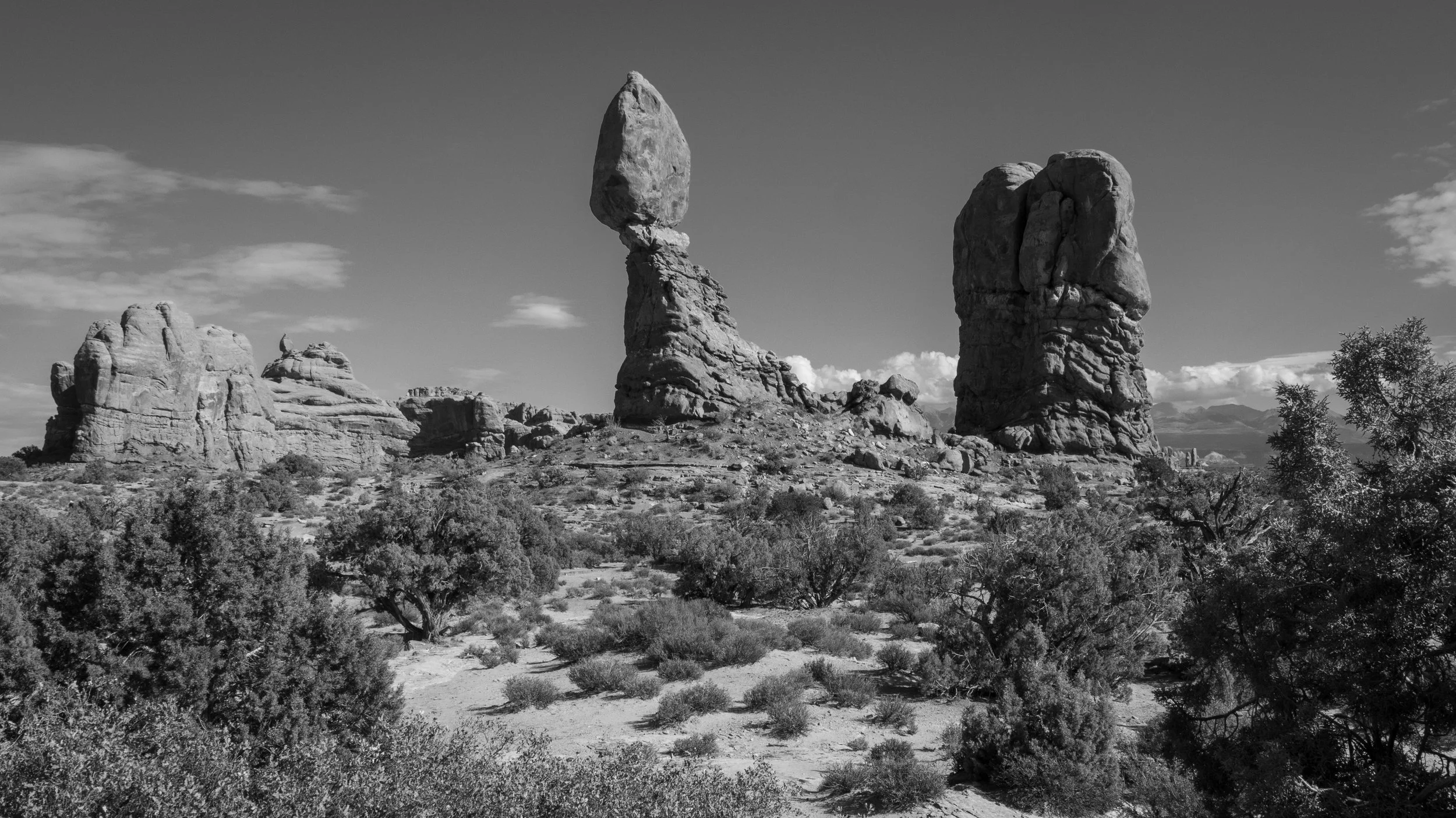 Balanced Rock, Arches National Park 16X9