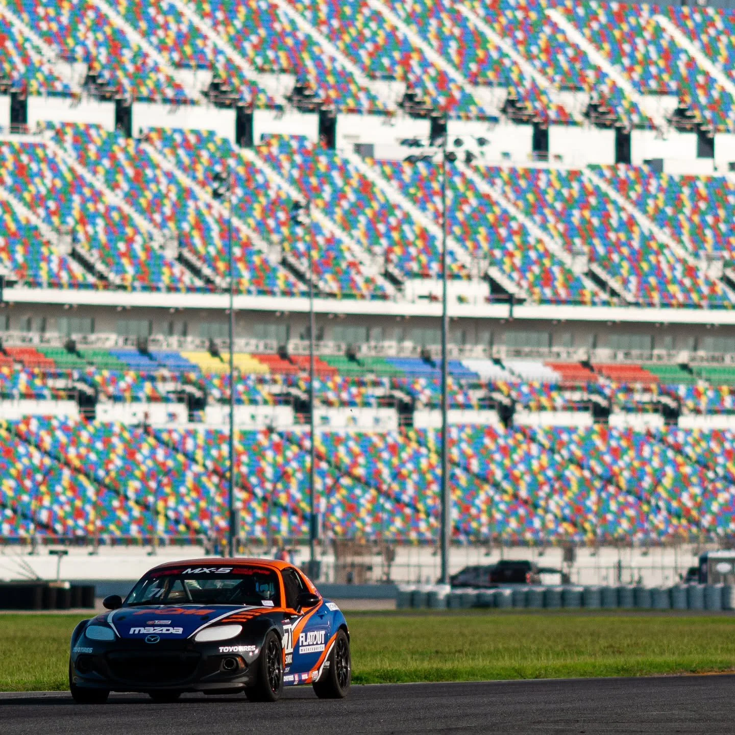I'm excited to be headed back to Daytona as a driver again. Got the opportunity to race Spec Miata on the high banks the first weekend in August and can not pass it up.

Have had some great times in Spec MX-5 there, so I'm looking forward to seeing w