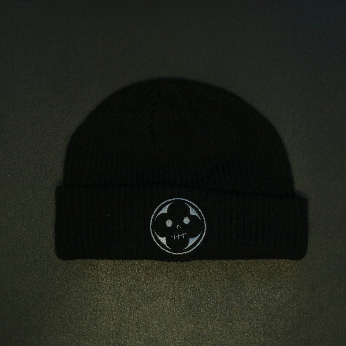 BLACK BEANIE