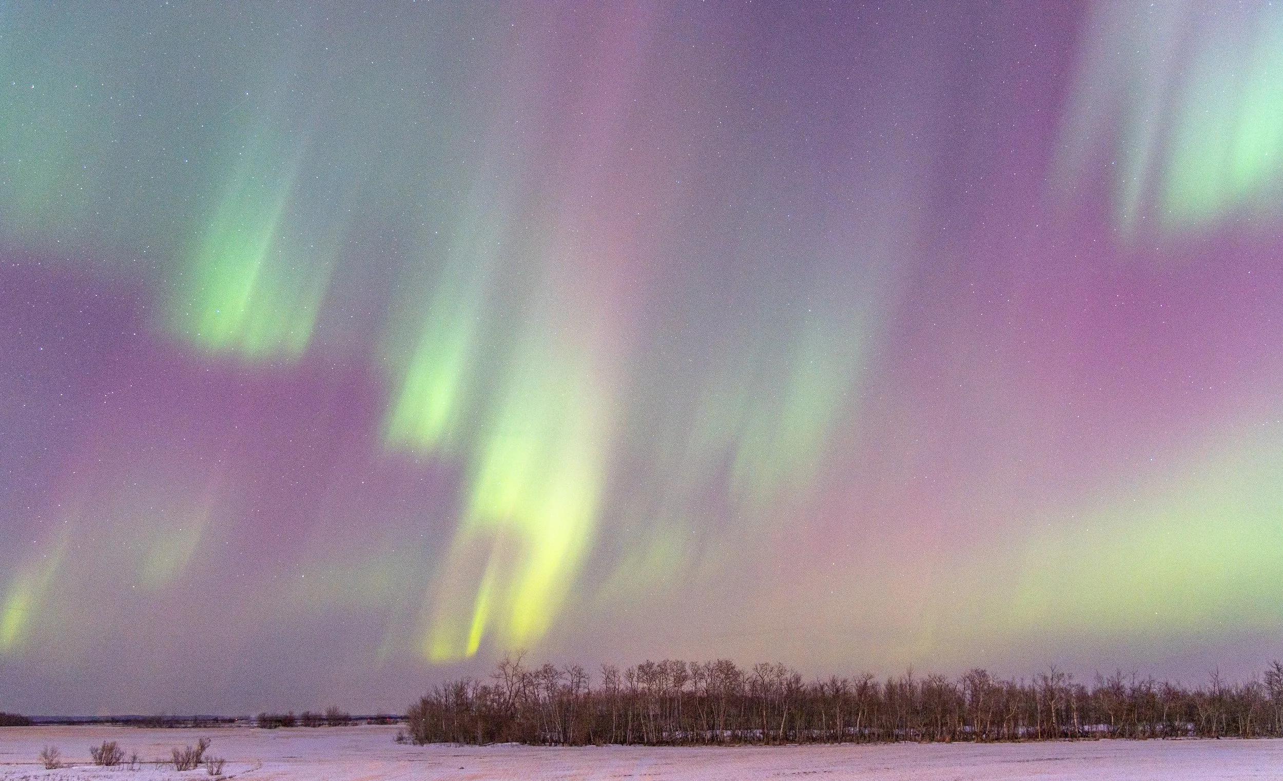 -2304_northern lights.04.23_004.jpg