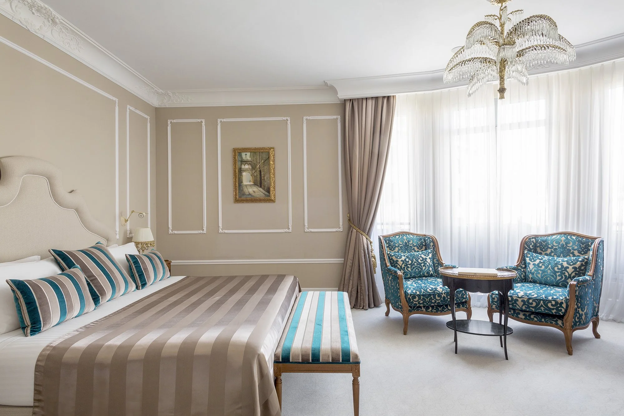 Art Suite Carlos Ruiz Zafon1.jpg