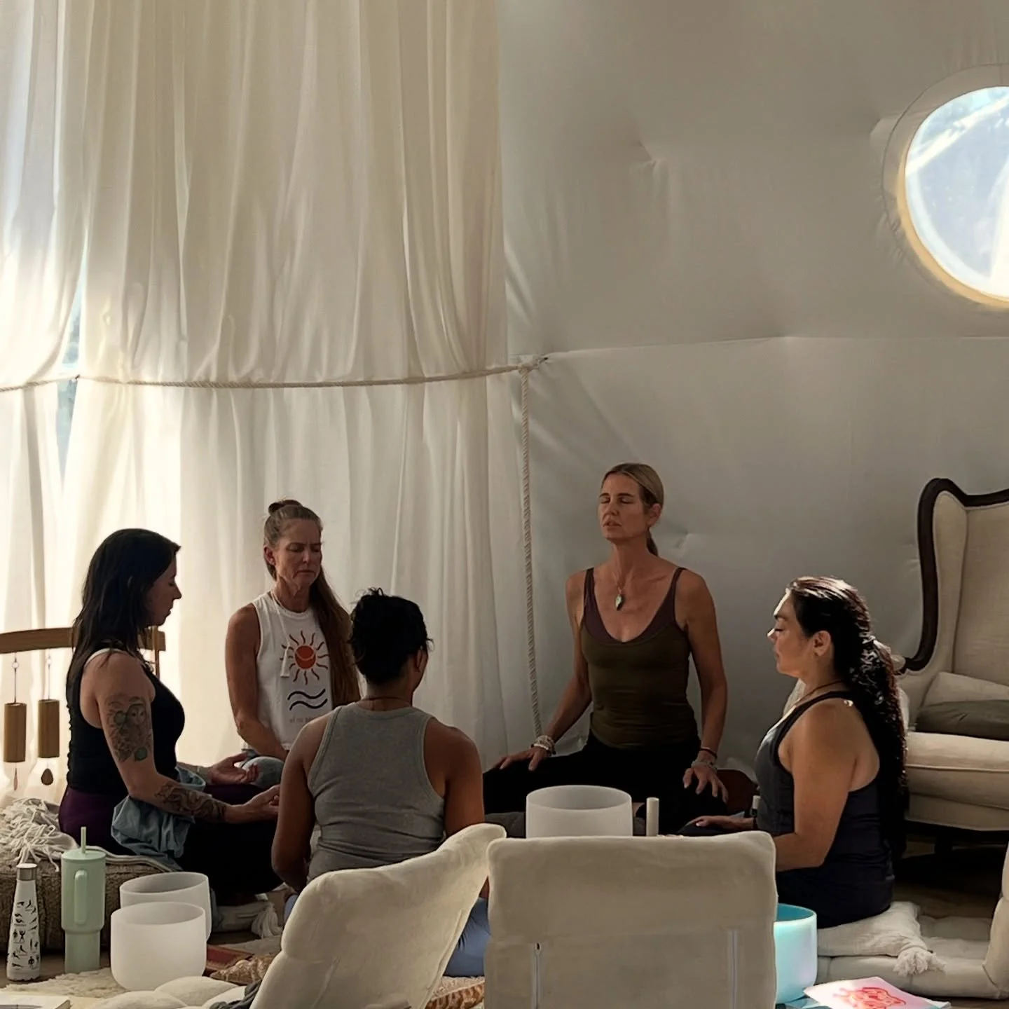 ✨ Just a little reminder&hellip; our Sound Healing &amp; Breathwork Training at @mettayogamarin is coming up, and there are still a few spots left. If you&rsquo;ve been feeling the pull to deepen your practice or learn how sound and breath can transf