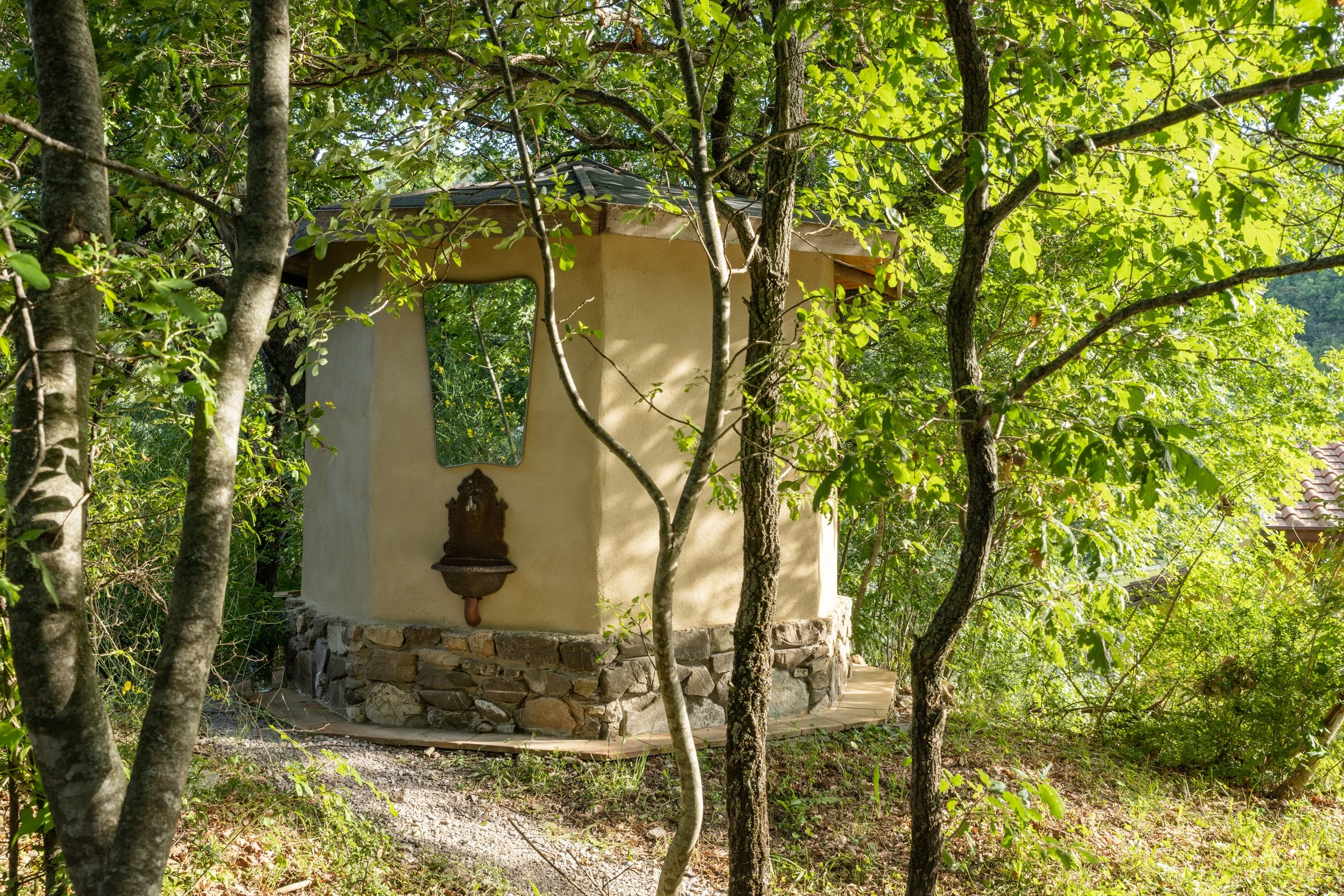 Yurta (bagno) -3.jpg
