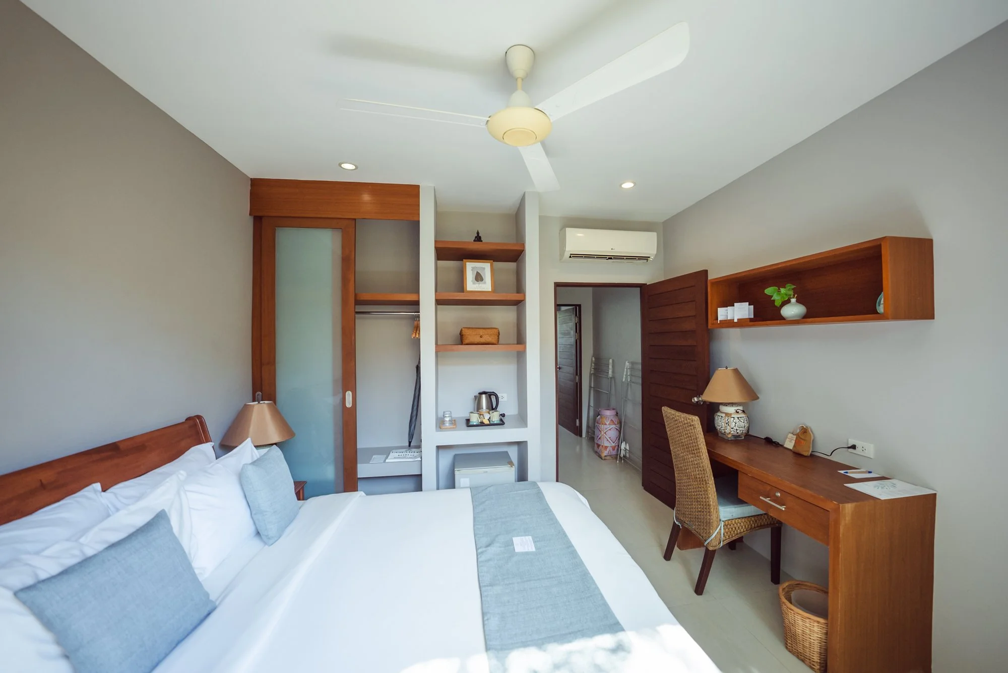 room13.jpg