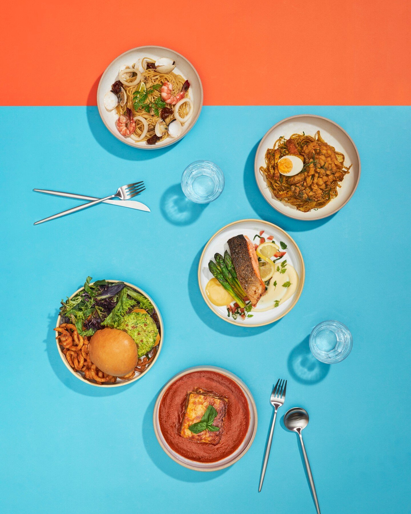 Intrigue your senses. Indulge in tantalising flavours that are sure to excite your taste buds! Score 50% off when you order a second dish from these 5 dishes: Chilli Lime Seafood, Guacamole S'mack, Ocean Catch, Beef Lasagna &amp; ⁣
Laksa Barramundi.⁣