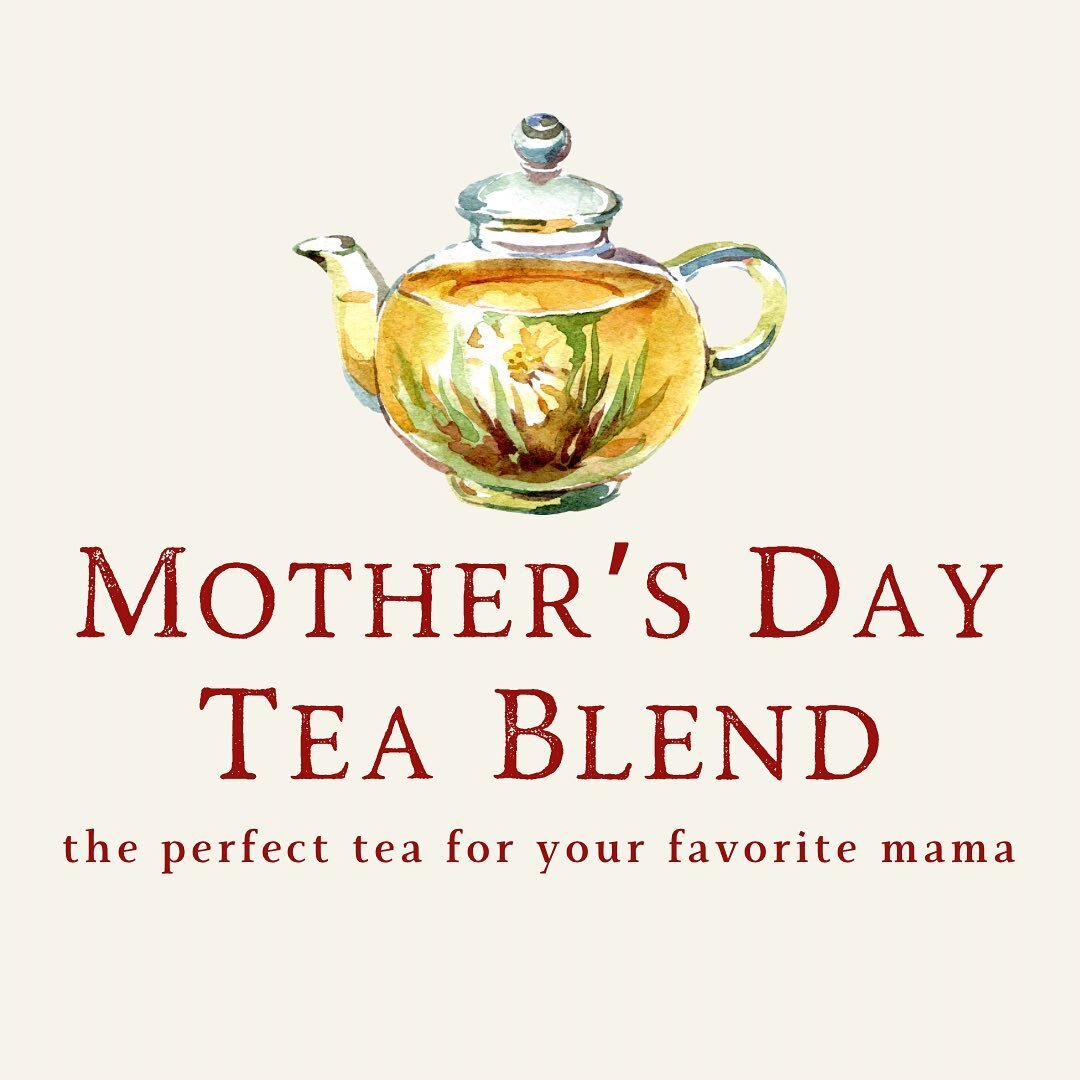 Enjoy this delicious and refreshing tea with mama today ❤️ 
⠀
#herbalteas #teablends #herbalistinaction #herbalistsofinstagram #herbalistformulated #communityherbalism #clinicalherbalist #greentealover #jamaicatea
