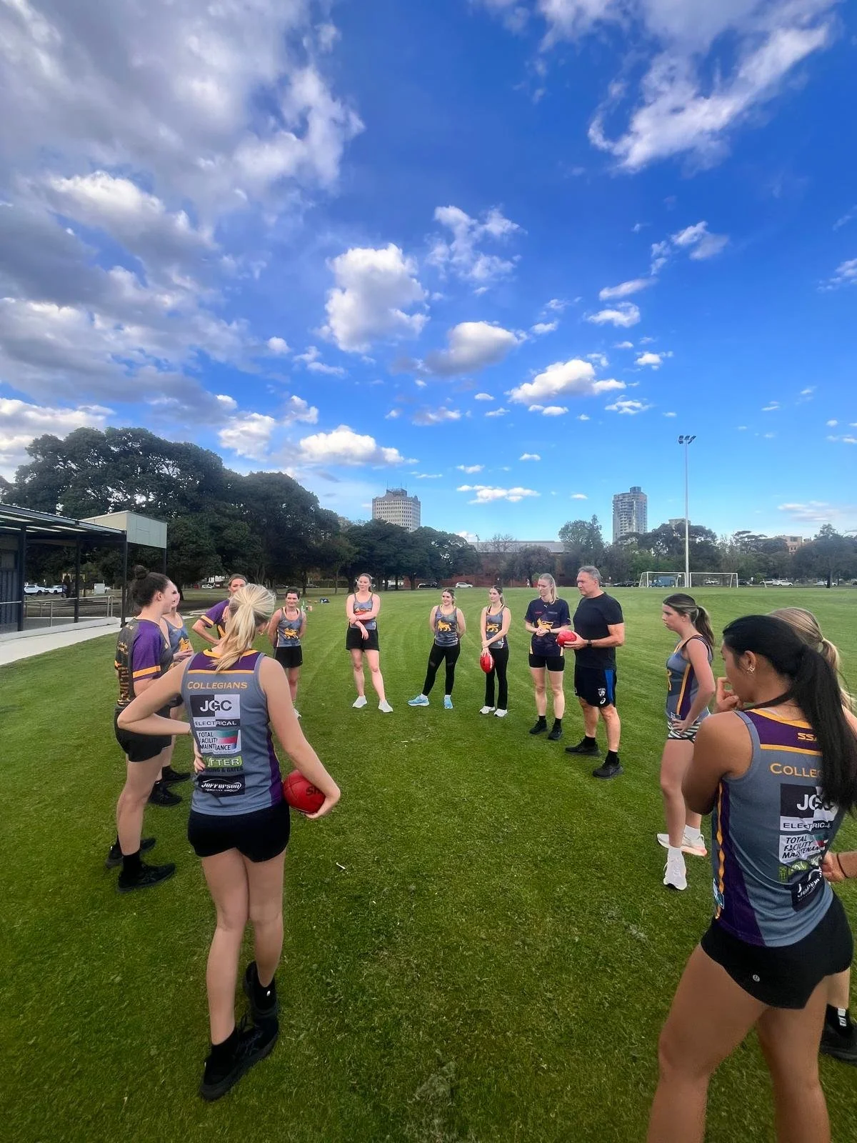 WhatsApp Image 2025-10-30 at 20.05.23 (1).jpeg