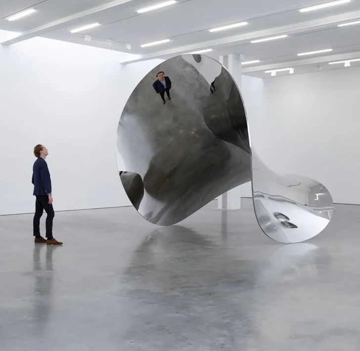 Tsunami  I  @anish.kapoor 

𝘈 𝘧𝘭𝘶𝘪𝘥 𝘳𝘦𝘧𝘭𝘦𝘤𝘵𝘪𝘰𝘯 𝘸𝘩𝘦𝘳𝘦 𝘧𝘰𝘳𝘮, 𝘴𝘱𝘢𝘤𝘦 𝘢𝘯𝘥 𝘱𝘦𝘳𝘤𝘦𝘱𝘵𝘪𝘰𝘯 𝘤𝘰𝘯𝘵𝘪𝘯𝘶𝘰𝘶𝘴𝘭𝘺 𝘴𝘩𝘪𝘧𝘵.

______________________________

#inspiration #artanddesign #anishkapoor #opticalillusion 