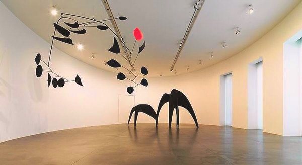 Alexander Calder  I  Monumental Sculpture

𝘉𝘦𝘵𝘸𝘦𝘦𝘯 𝘸𝘦𝘪𝘨𝘩𝘵 𝘢𝘯𝘥 𝘮𝘰𝘷𝘦𝘮𝘦𝘯𝘵.

____________________________________

#inspiration #contemporaryart #artanddesgin #artinstallations #alexandercalder
