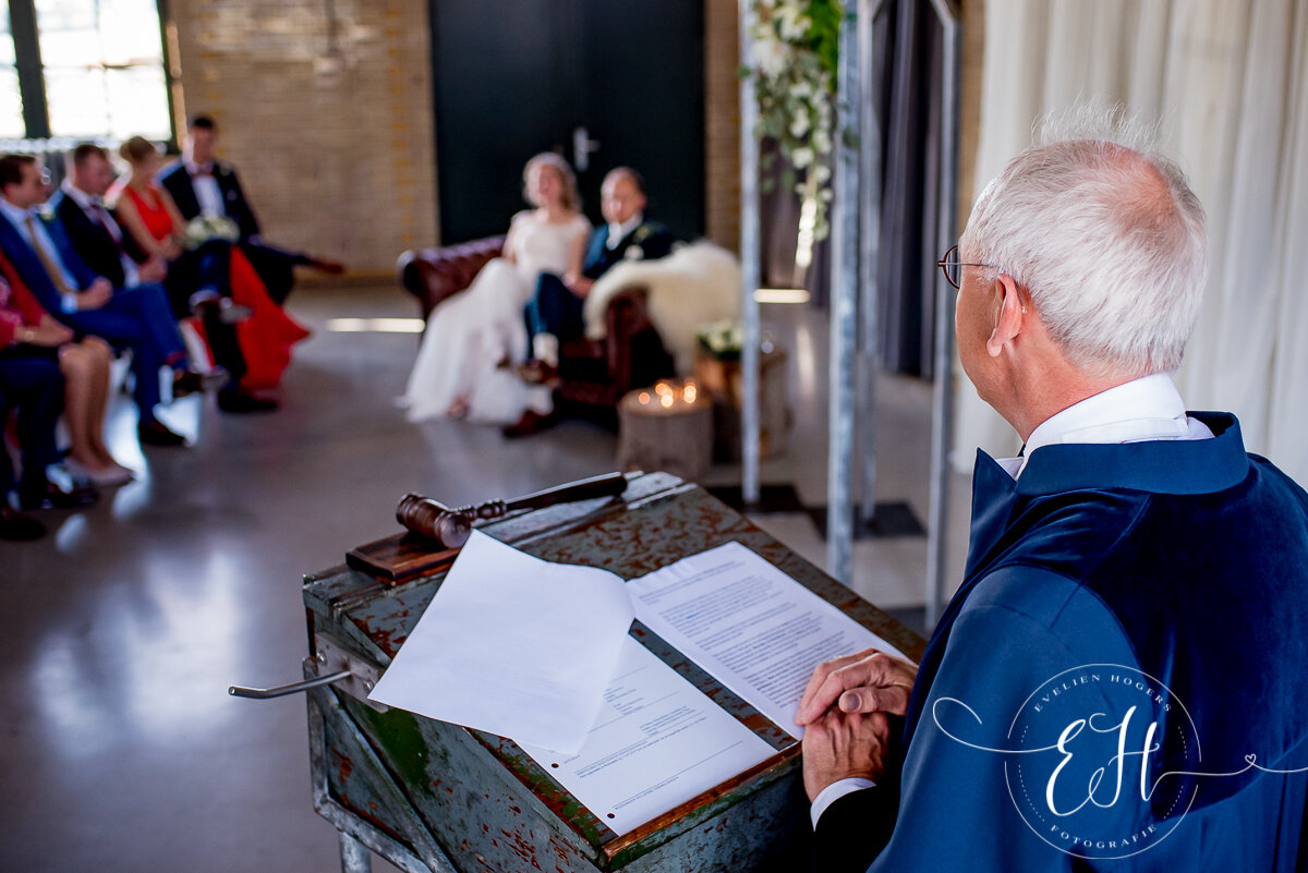 bruidsfotograaf-bruiloft-in-rotterdam-by-evelien-hogers-fotografie (42 van 78).jpg