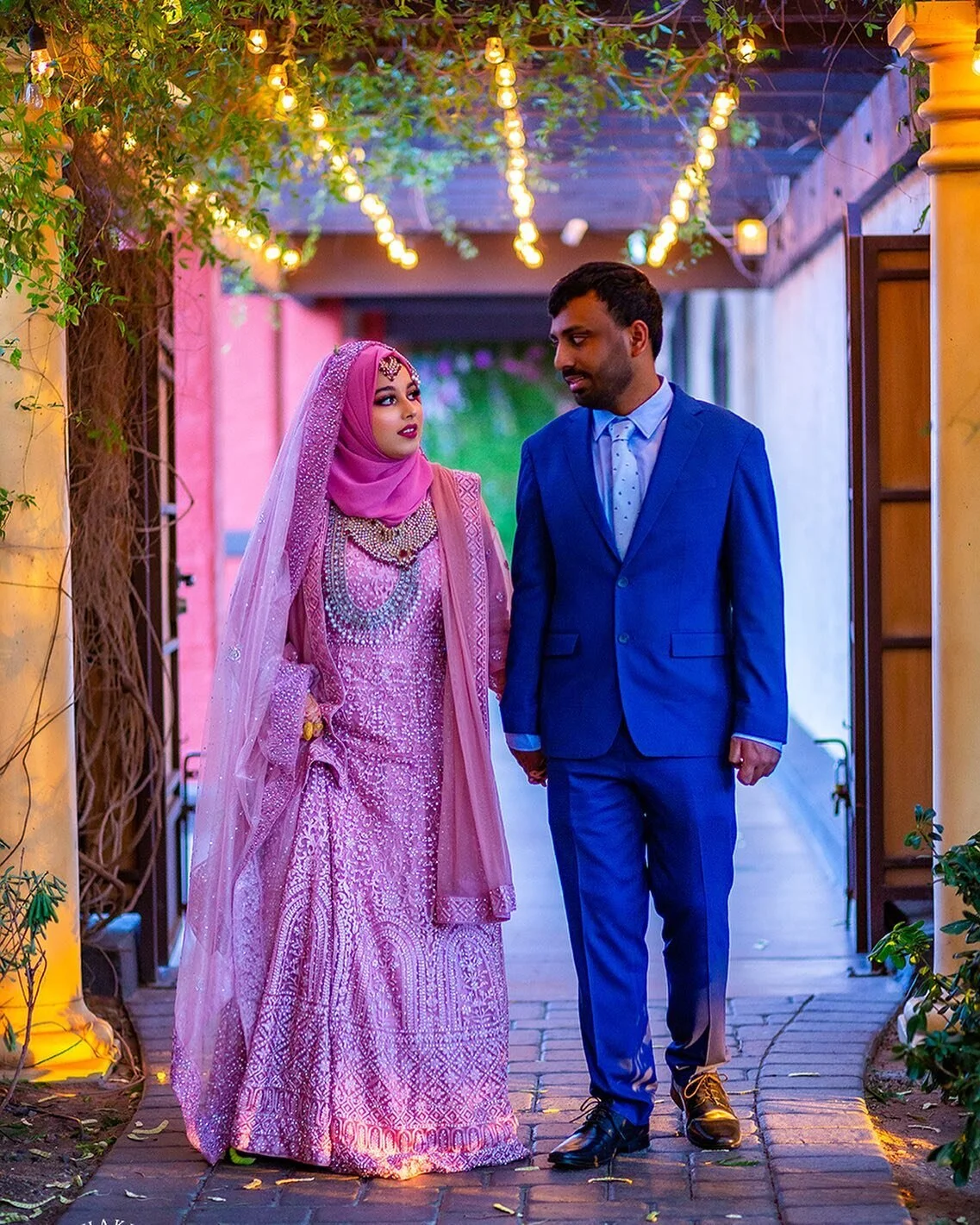 Recently did so many events photoshoot. Here is one of my favorite from a Bengali reception. 
I start scheduling for September and October fall color. If you are interested pre booking is available now. 
www.shakilphotography.com
&bull;
&bull;
&bull;