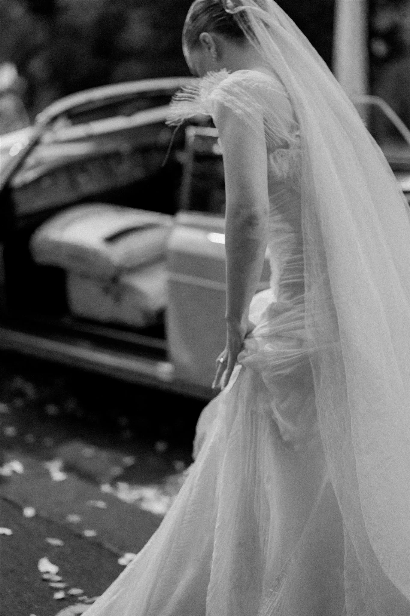 LivandJames_Previews_LeiLeiClaveyPhotography-34_websize (1).jpg