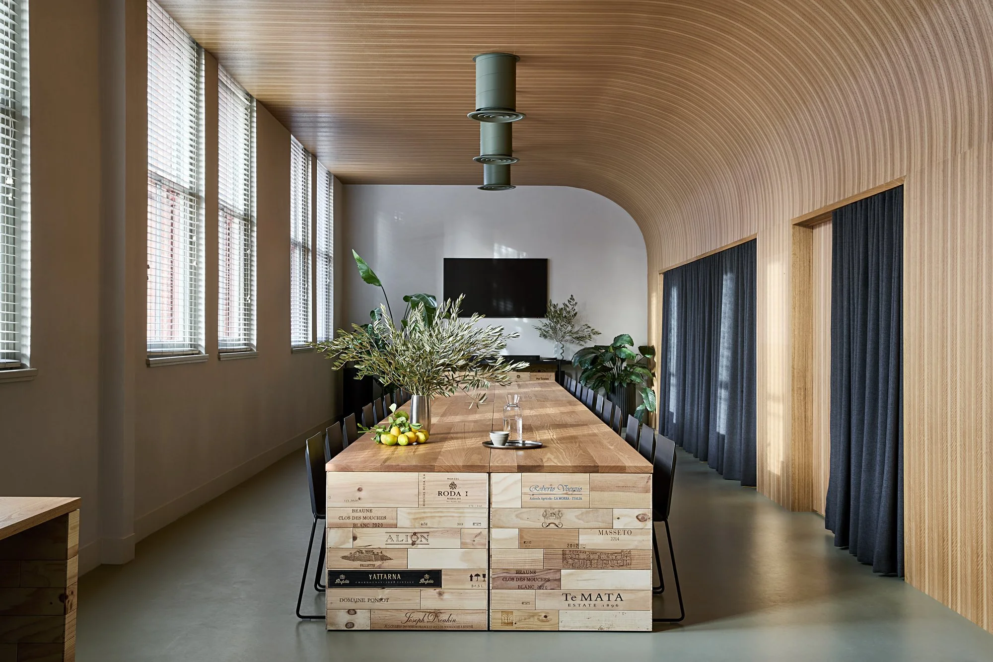 MAHER DESIGN_MWWines_SHANNONMcGRATH.jpg