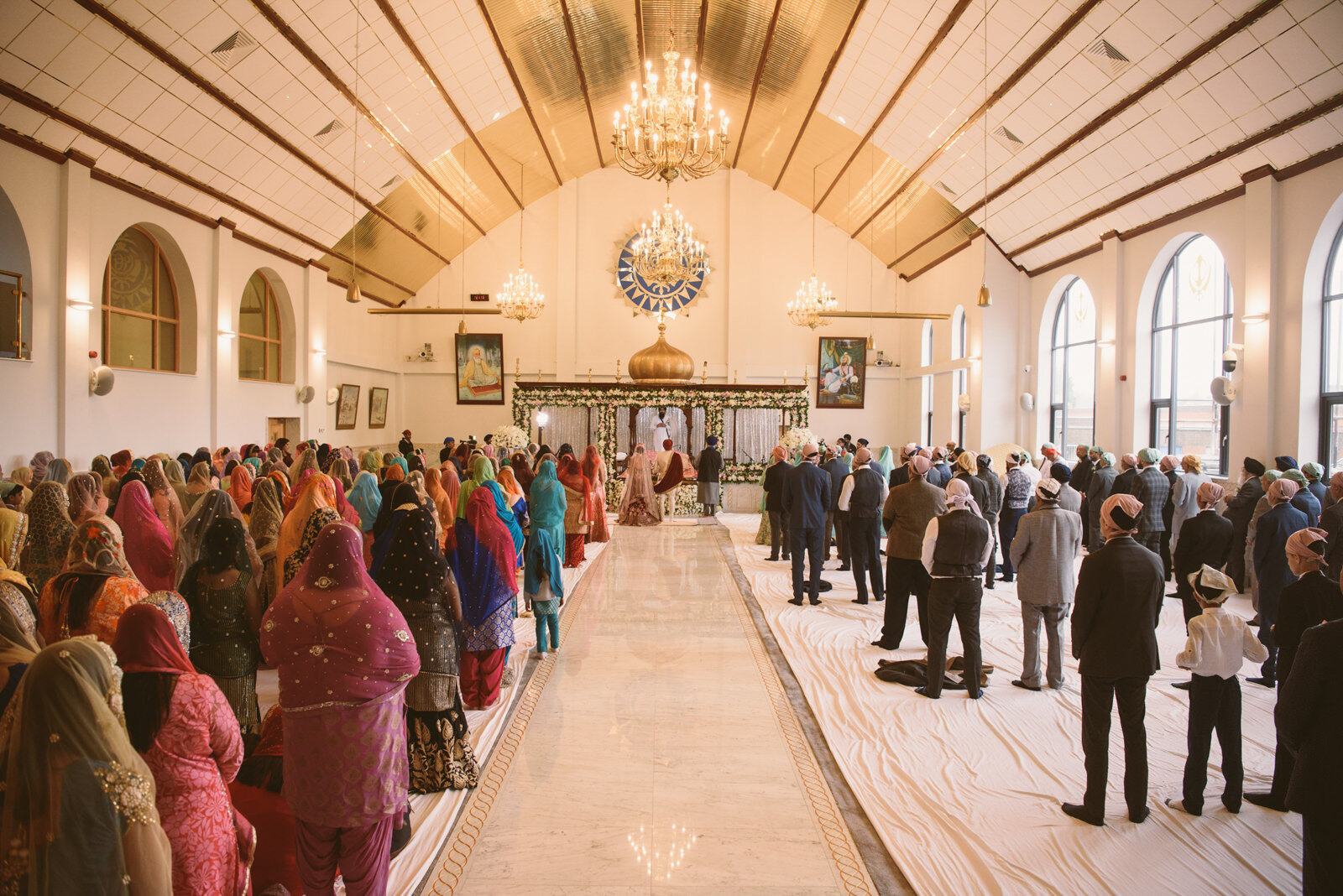 Sikh weddings at Guru Nanak Gurdwara Smethwick-4.jpg