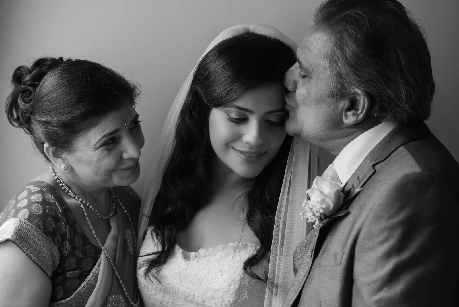 award winning wedding photography-4.jpg