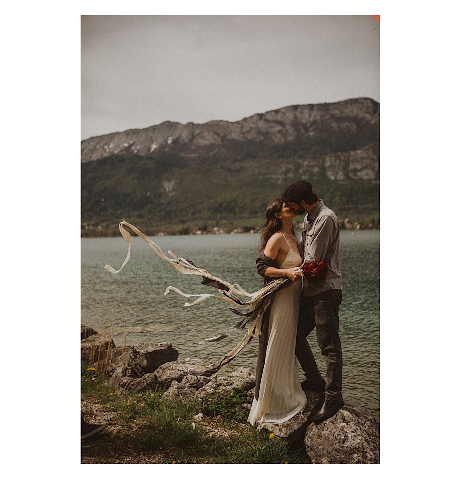 27_TWS-64_bride_annecy_couple_alps_photography_lake_wind_elope_elopment_french_wedding_groom_intimate.jpg
