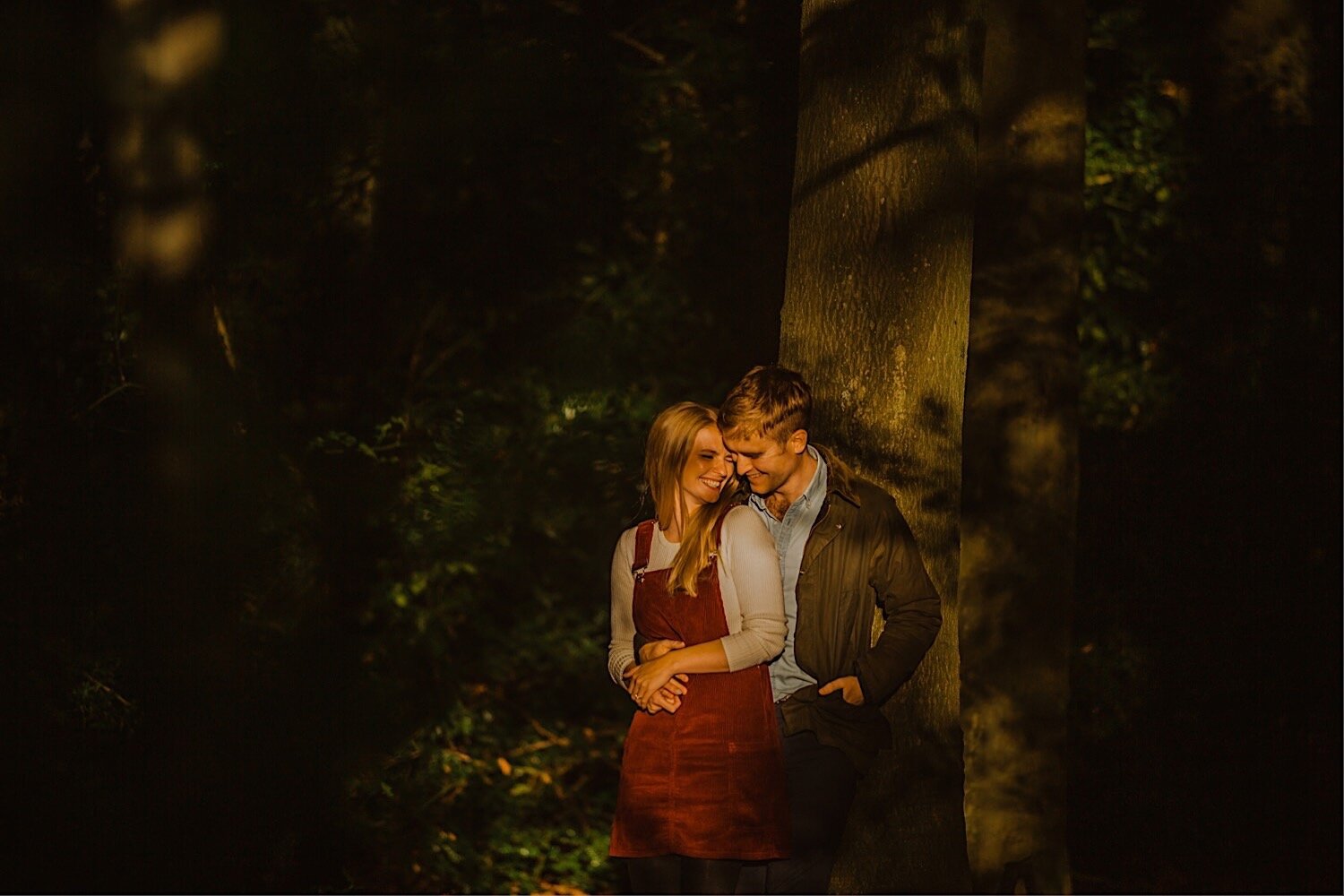 01_TWS-13_couple_autumn_engagement_sunset_shoot_henley_photography_woodland_wedding.jpg