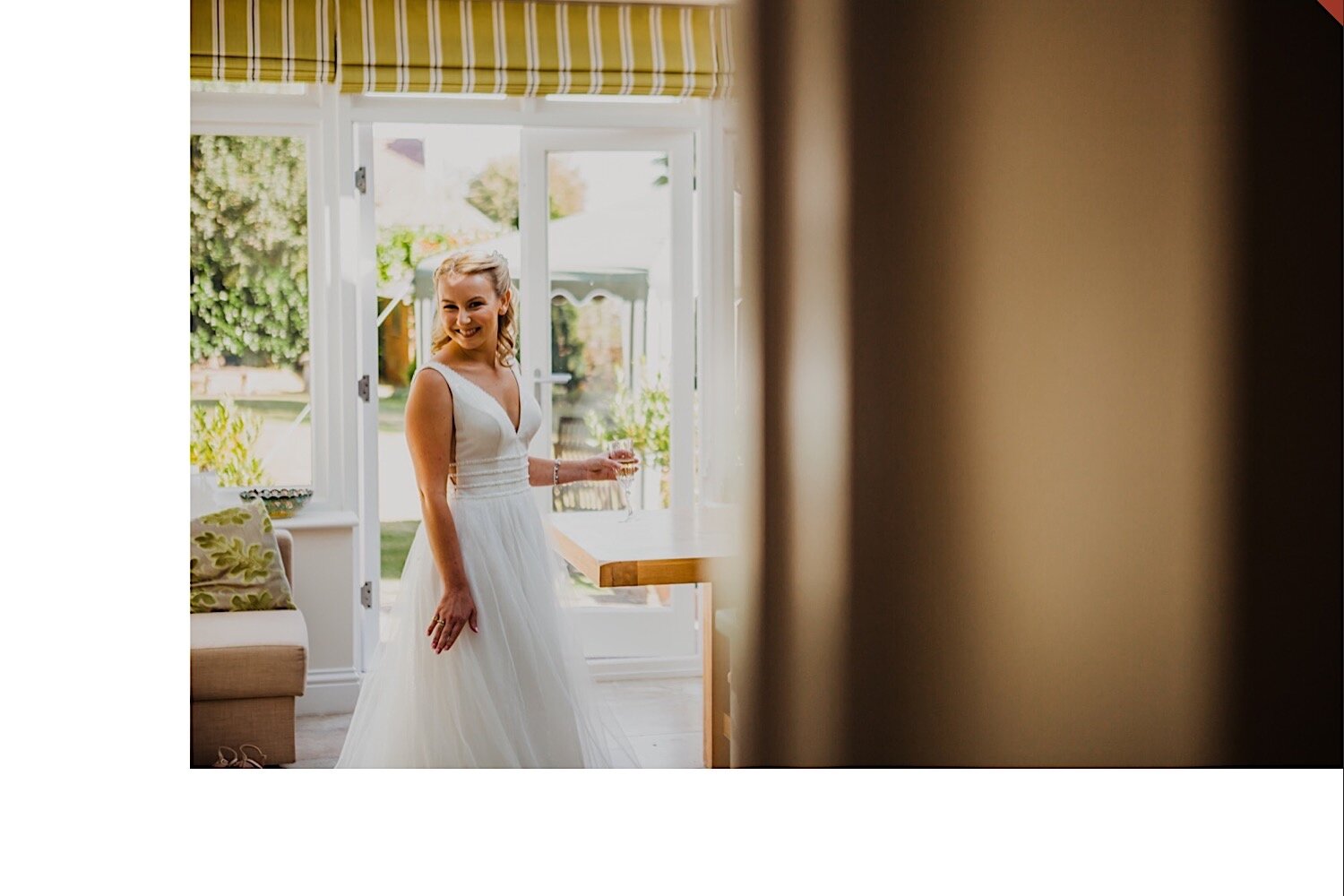 020_TWS-197_makeup_bride_abbey_buckinghamshire_photography_bridalprep_missenden_wedding.jpg