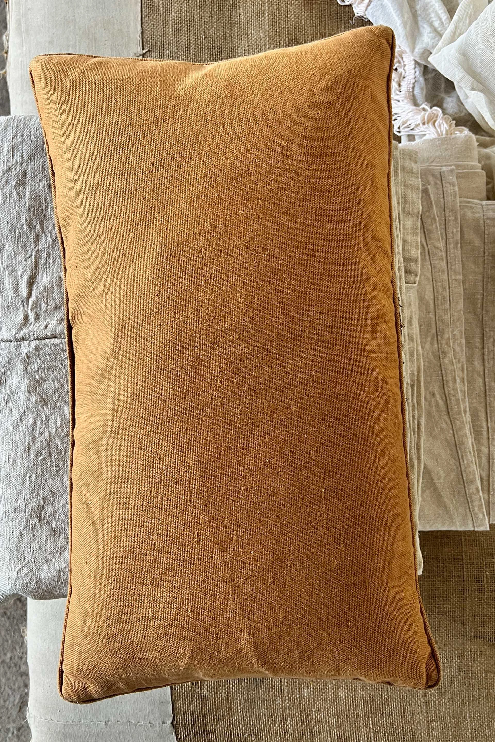 cushion5.jpg