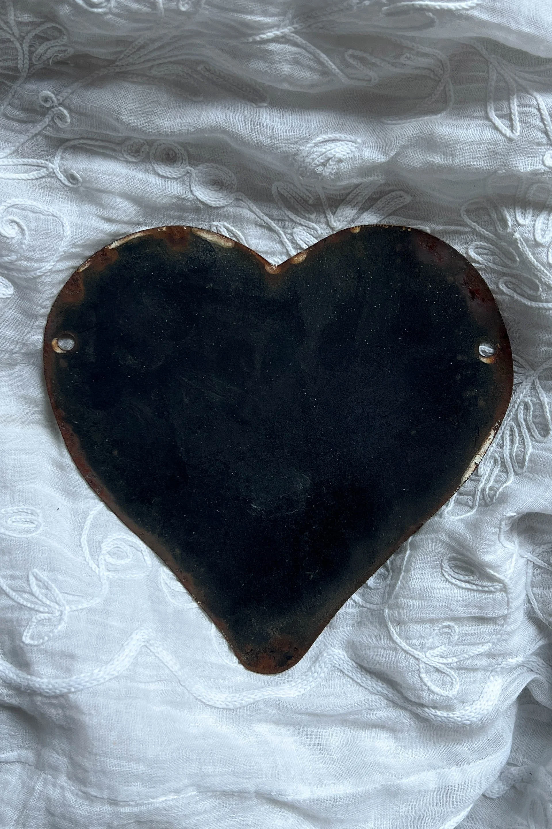 enamel heart6.jpg